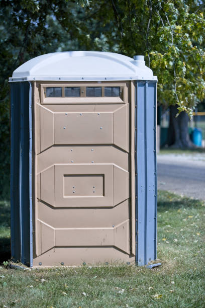 Portable Toilet Options We Offer in Santa Fe, NM